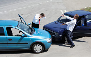 如何简单处理撞车事故？
