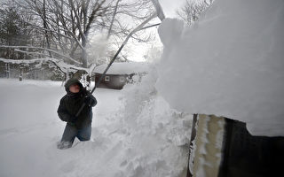 大湖效应酿雪灾 纽约州水牛城2米降雪破纪录