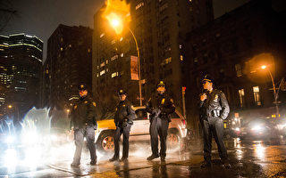 纽约大雨 反警察暴力示威降温