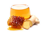 熱騰騰的生薑蜂蜜水，具有很強的抗氧化和清除自由基作用。（Fotolia）