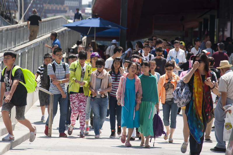 大陆暑期研学游突变冷 业者:最惨的一年