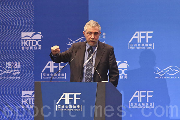 亚洲金融论坛第二日,普林斯顿大学经济及国际事务教授保罗.克鲁明(Paul Krugman)发表专题演讲。(余钢/大纪元) 亚洲金融论坛第二日,普林斯顿大学经济及国际事务教授保罗.克鲁明(Paul Krugman)发表专题演讲。(余钢/大纪元)