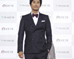 韓國演員申鉉濬（又譯：申賢俊）將首度升格當導演將執導網路電視劇《戀愛偵探》（暫譯）。（Chung Sung-Jun/Getty Images）