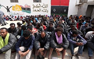 利比亚拦截2移民船 拘留600人