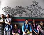 BBC特写：尼泊尔地震中被“遗忘”的藏民
