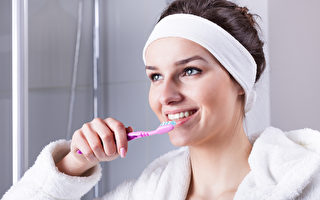 清潔舌苔有助於預防癌症