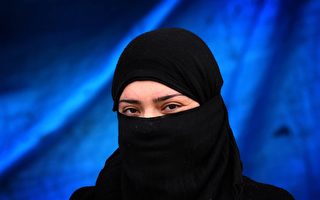 IS内幕被曝:女性被利用传递情报或当性奴