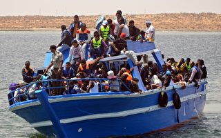 突尼斯东南部外海 356移民获救
