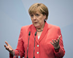 德國國會網絡今年五月遭到黑客襲擊，根據迄今為止的分析，有人甚至冒名默克爾發送郵件給議員。（ROBERT MICHAEL/AFP/Getty Images）