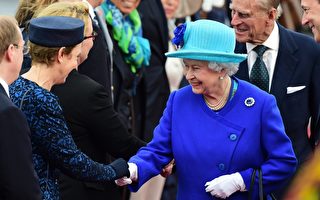 英国女王抵柏林访问