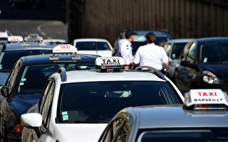 怒呛Uber抢生意 法计程车司机堵机场