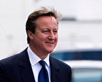称非法移民如“一窝蜂”英国首相被轰