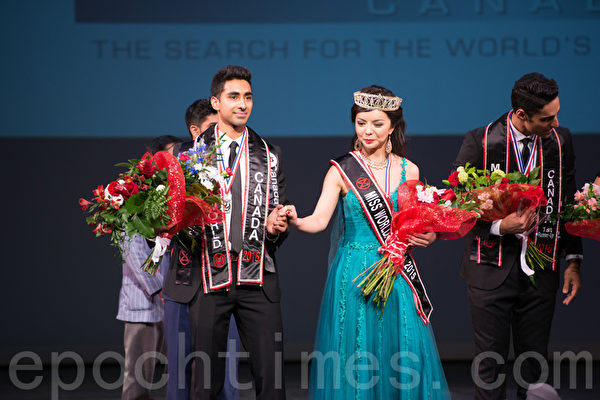 世界小姐加拿大區決賽(Miss World Canada)5月16日在溫哥華舉行,多倫多華裔女孩Anastasia Lin脫穎而出,榮獲冠軍。(景浩/大紀元) 世界小姐加拿大區決賽(Miss World Canada)5月16日在溫哥華舉行,多倫多華裔女孩Anastasia Lin脫穎而出,榮獲冠軍。(景浩/大紀元)