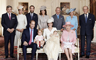 英國王室發布小公主夏洛特受洗萌照