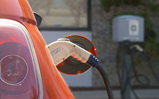 伯班克新設16路邊電動車充站