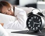 什么样的睡姿 让大脑有效排毒