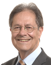 歐洲議員克勞斯•布赫納教授(Prof. Dr. Klaus Buchner)(官方網站) 歐洲議員克勞斯•布赫納教授(Prof. Dr. Klaus Buchner)(官方網站)