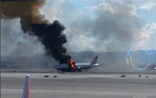 英航賭城起火14人傷 乘客：大火熔化窗戶
