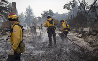 北加州再燃野火 1死10戶住宅被毀
