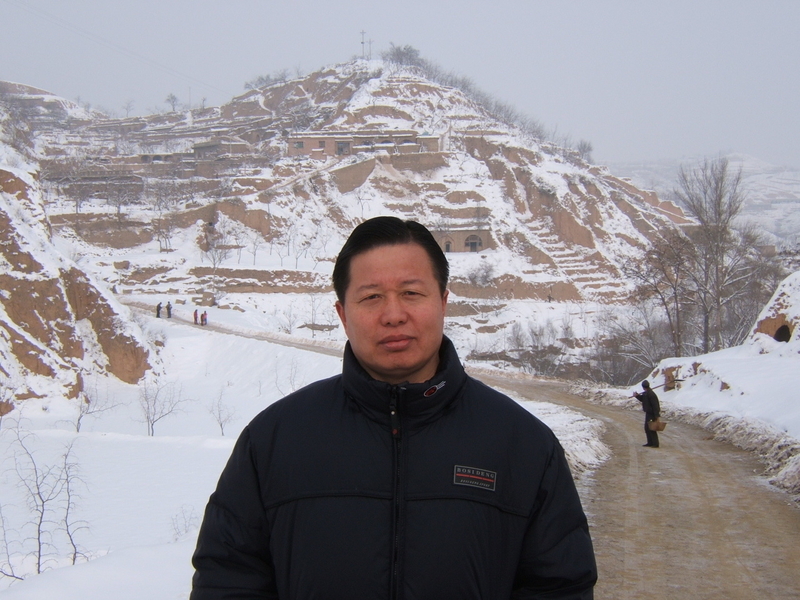 1996年起,高智晟律師長期替弱勢群體維權,曾經代理多宗民眾維權案件控告地方政府,被譽為「中國良心」,因此遭受中共當局最嚴厲的迫害。(網絡圖片)
