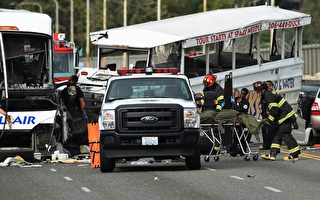 西雅圖重大車禍4死  數十外國學生遇劫