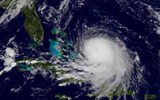 热带风暴华金增强为飓风 进逼巴哈马