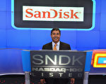 图为闪存内存大厂新帝公司(Sandisk)首席执行官桑杰·特拉（Sanjay Mehrotra）。（Getty Iamges）
