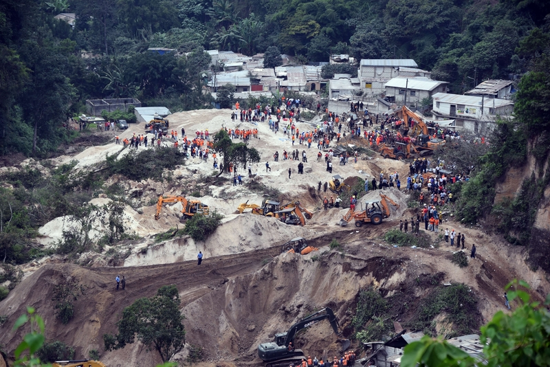 组图：危地马拉泥石流 至少30死600人失踪