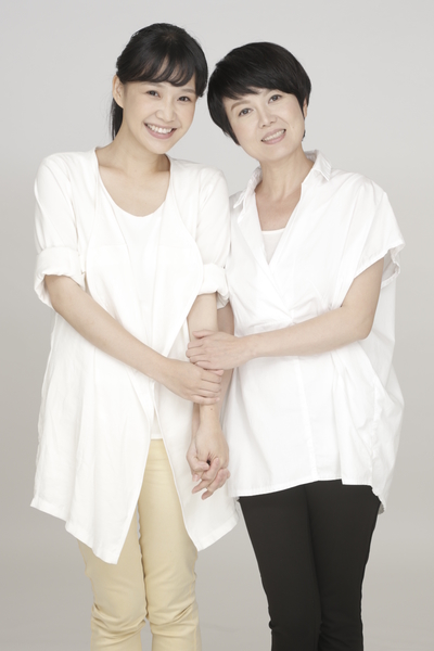 李佳豫與苗可麗在《天若有情》中演母女。(台視提供) 李佳豫與苗可麗在《天若有情》中演母女。(台視提供)