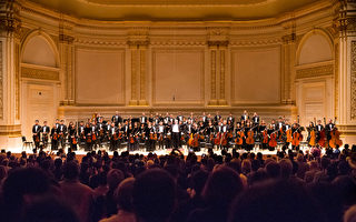 全新的正統音樂 神韻交響樂團首蒞費城