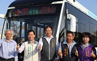 BRT海線再出發    2 線雙節公車運量待培養