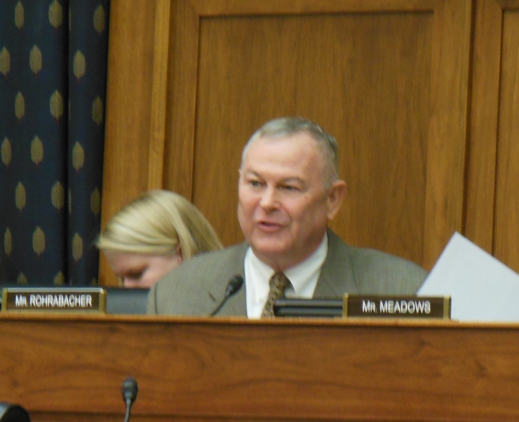 資深國會議員達納•羅拉巴克(Dana Rohrabacher)。(李辰/大紀元)