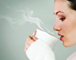 气喘急性发作时，快喝两杯浓缩咖啡可缓解。（Fotolia）