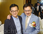 香港動漫畫聯會理事馬榮成（左）和漫畫界標誌性人物黃玉郎（右）。（宋祥龍／大紀元）