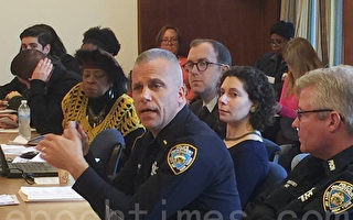 反恐警察在各區巡邏 加強「軟目標」保護