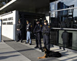 日內瓦聯合國辦公室的一位發言人Rheal LeBlanc對CNN表示，在聯合國大廈的各個出口，均有全副武裝的安全人員在執勤，但沒有額外增加保安人數。(AFP / Richard Juilliart)