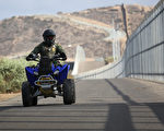 美加墨边境封锁再延期1个月 川普：年底将开放