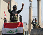 伊拉克收復拉馬迪後，伊拉克總理表示，將繼續進軍被IS占領的伊拉克第二大城市摩蘇爾，誓言在2016年將IS分子驅逐出伊拉克。(AHMAD AL-RUBAYE/AFP)