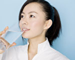 起床喝温开水  降低心肌梗塞风险