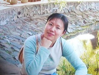 吉林省体育学院教师、法轮功学员车平平于2013年10月18日被绑架关押,目前已在吉林市看守所被非法关押了两年零一个多月。车平平近照(明慧网) 吉林省体育学院教师、法轮功学员车平平于2013年10月18日被绑架关押,目前已在吉林市看守所被非法关押了两年零一个多月。车平平近照(明慧网)