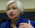 美聯儲主席耶倫（Janet Yellen）10月14日提出「高壓經濟」之說，很可能為美聯儲12月不升息做鋪墊。（Mark Wilson/Getty Images）