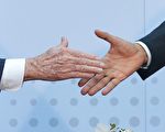奥巴马宣布下月访问古巴 米歇尔陪同