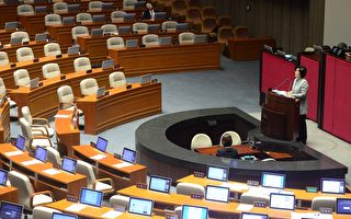 挡反恐法案 南韩议员接力连讲近50小时