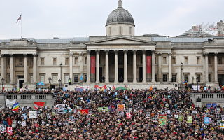 数万人伦敦反核武示威