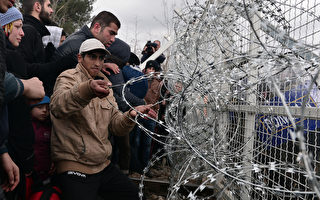 巴爾幹國家設限 大批難民滯留希臘