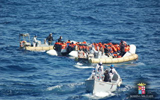 利比亚外海偷渡船 寻获2400移民3具遗体
