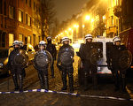 巴黎恐怖襲擊主要嫌疑人薩拉赫‧阿卜杜勒-薩拉姆（Salah Abdeslam）在逃亡126日後，週五（3月18日）在比利時被活捉。(Carl Court/Getty Images)
