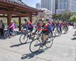 ZTM.342美西壮骑车队4月1日从旧金山华埠出发，向南骑行到洛杉矶，沿途宣扬孙中山的三民主义理念。（曹景哲／大纪元）