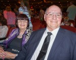 Don Harbaugh先生和太太Jeanette Harbaugh一起觀看了4月17日在阿德勒劇院的神韻演出。（溫文清／大紀元）