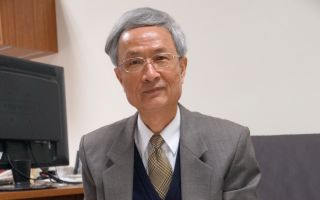中大荣誉讲座教授李正中荣获国际光电工程学会（SPIE）2016年度教育家奖，为台湾首位。（中大／提供）